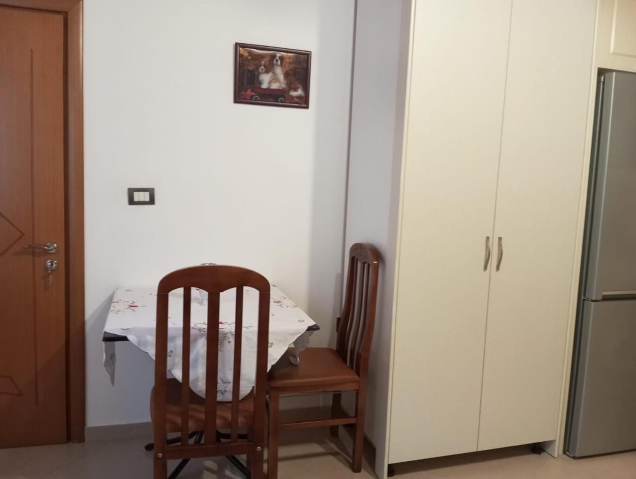 Dhimitri'S Guest House Berat Ngoại thất bức ảnh